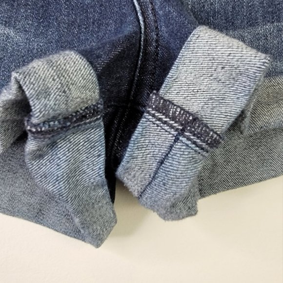 American Eagle Curvy Super Hi-Rise Shortie Cuff Jean Short Next Level Stretch 4 - Picture 4 of 8